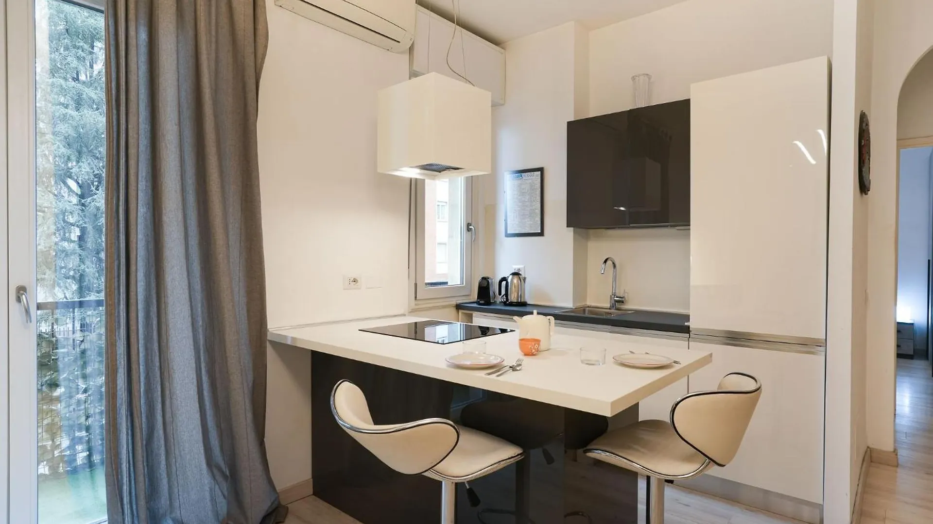 Lumiere Apartment Milan
